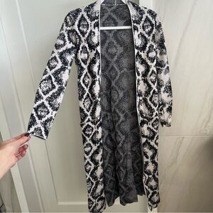 Black and White Patterned Long Cardigan